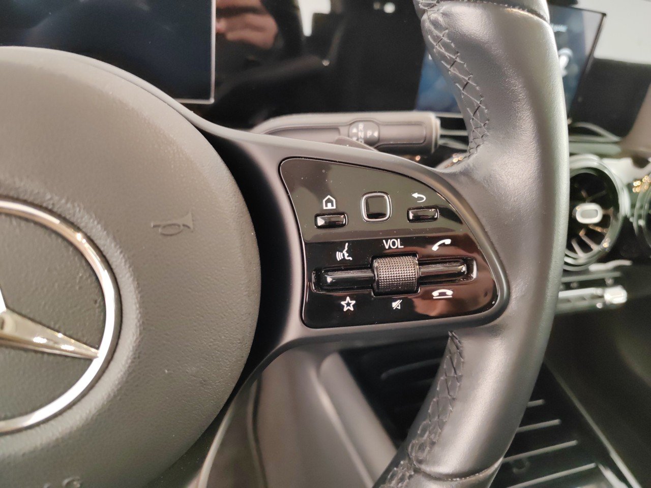 GLA 180 d Sport auto - Certified