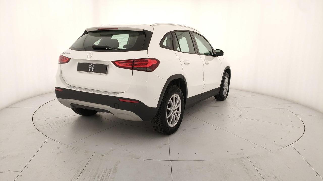 GLA 180 d Business Extra auto - Certified
