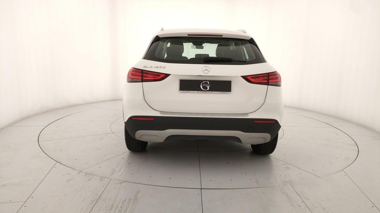 GLA 180 d Business Extra auto - Certified