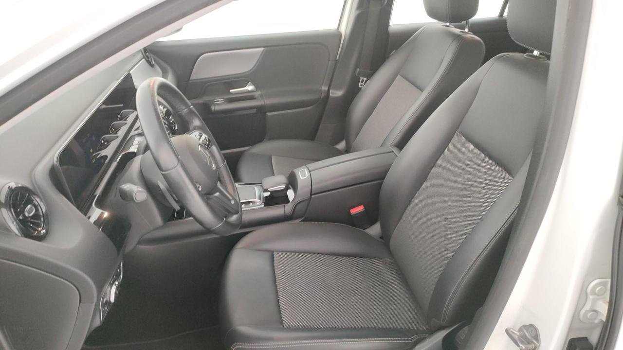 GLA 180 d Business Extra auto - Certified