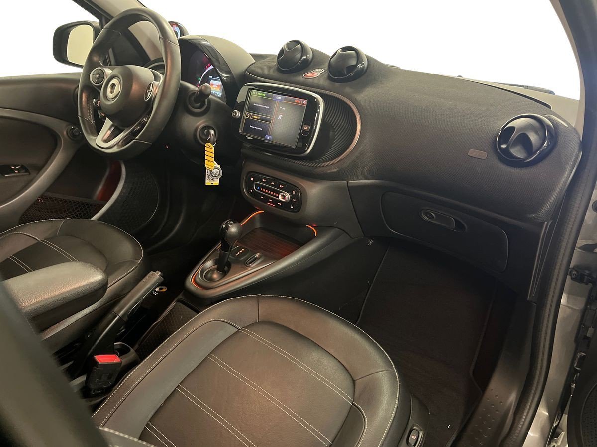 Forfour eq racingrey 22kW - Certified