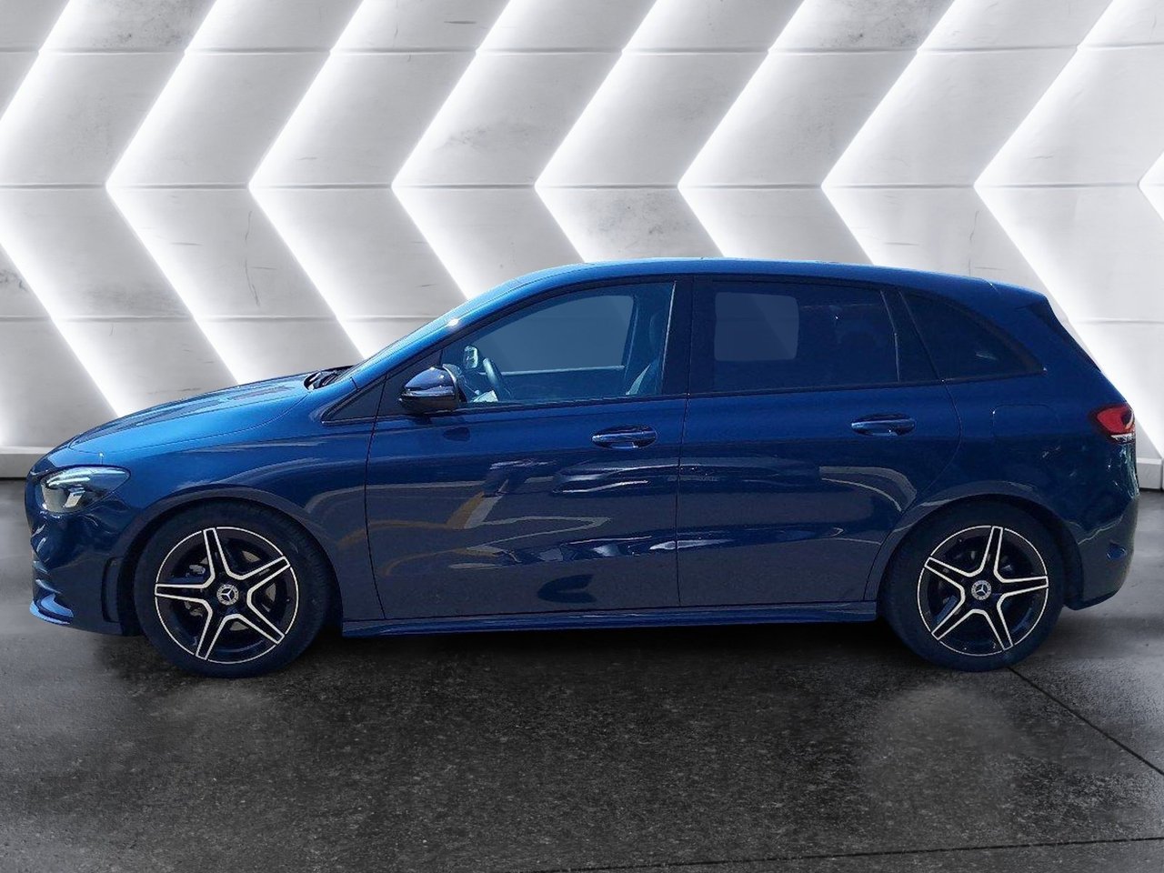 B 180 d Premium auto - Certified