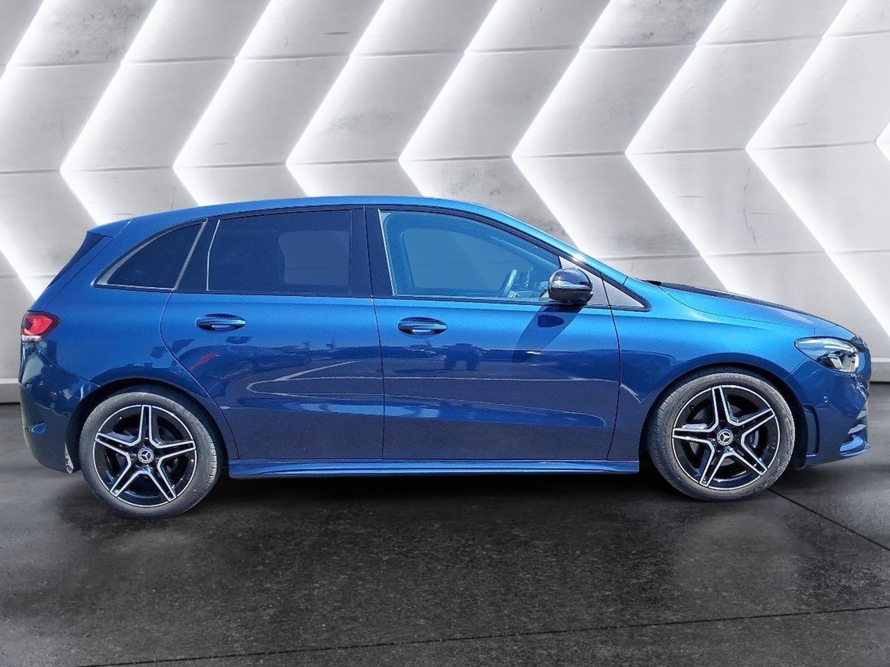 B 180 d Premium auto - Certified