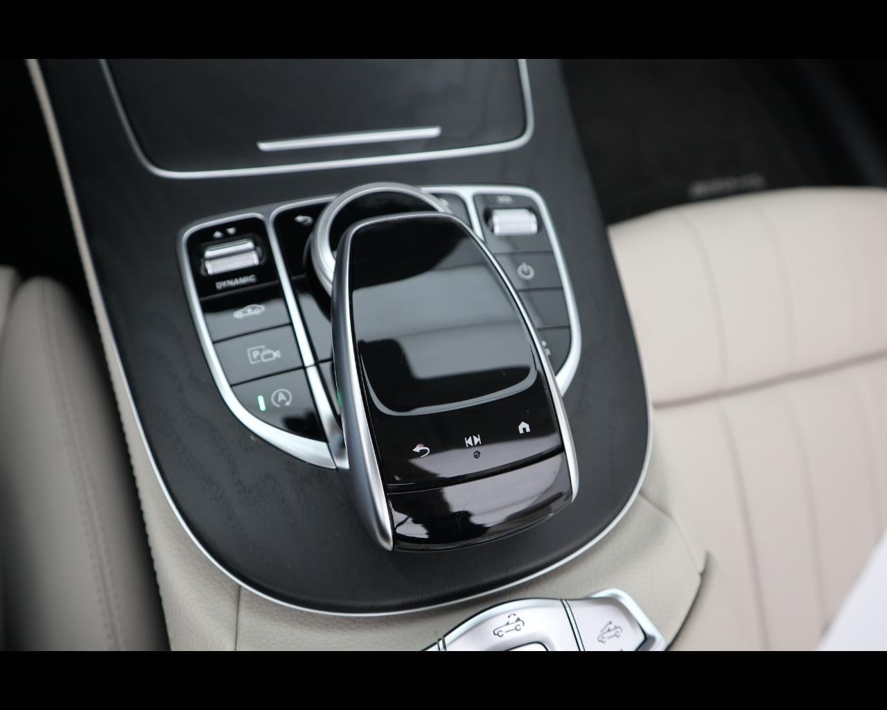 E Cabrio 300 d mhev (eq-boost) Premium Plus 4matic - Certified