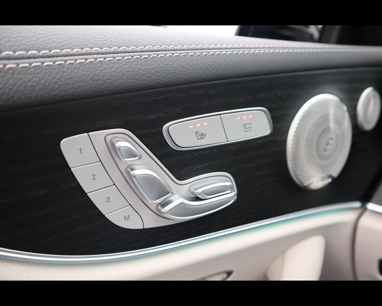 E Cabrio 300 d mhev (eq-boost) Premium Plus 4matic - Certified