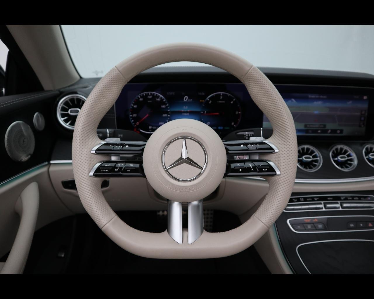 E Cabrio 300 d mhev (eq-boost) Premium Plus 4matic - Certified
