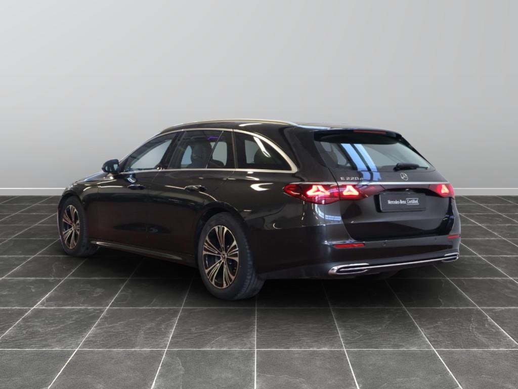 E SW 220 d Advanced auto - Certified