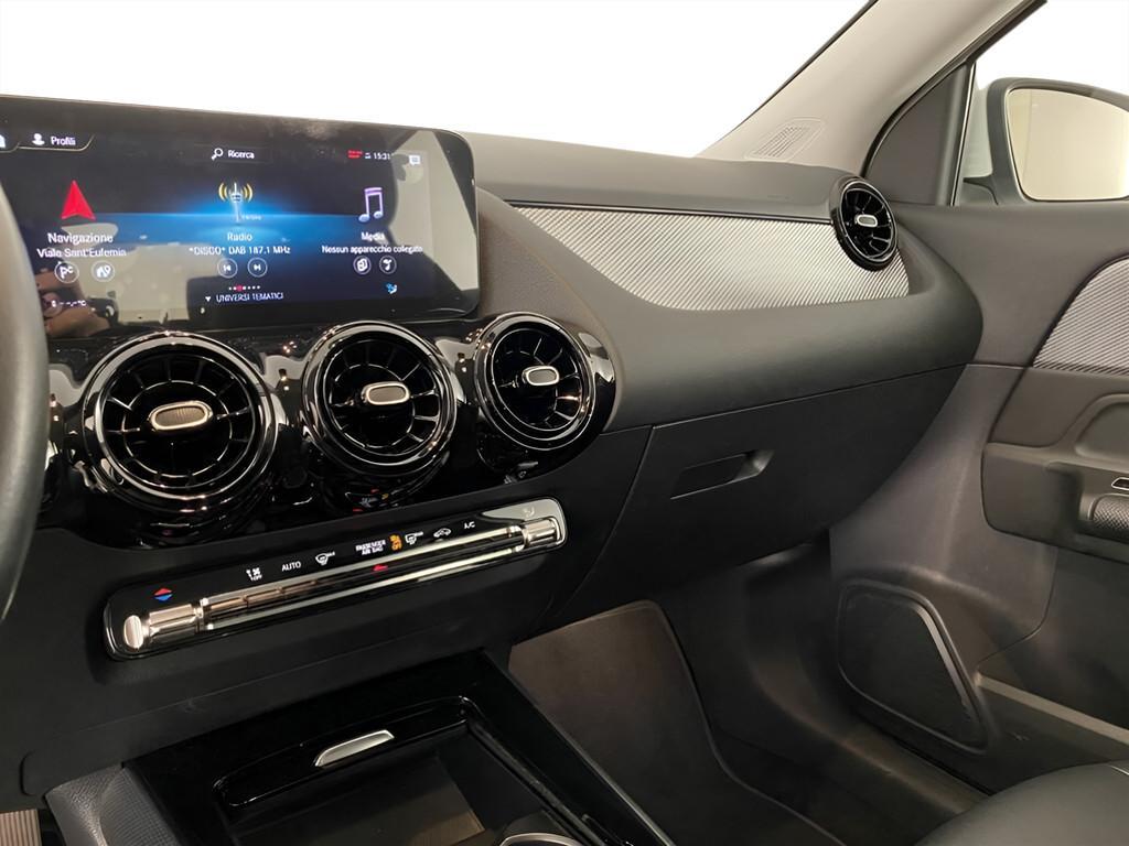GLA 200 d Business Extra auto - Certified