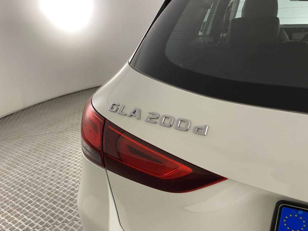 GLA 200 d Business Extra auto - Certified