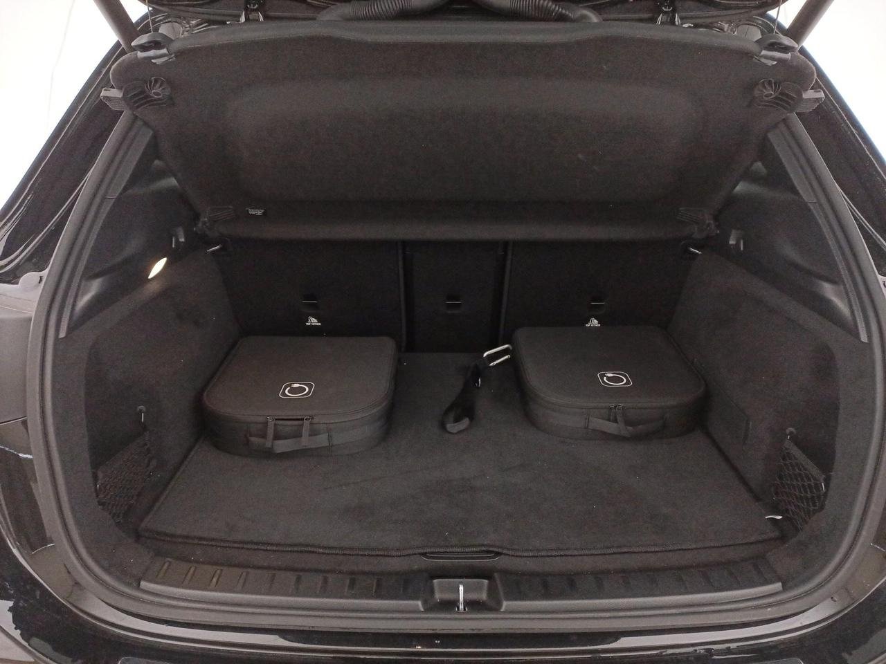 EQA 350 AMG Line Advanced 4matic - Certified