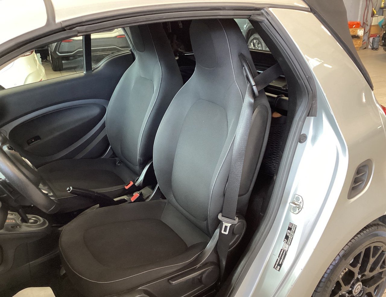 Fortwo Cabrio 1.0 Passion 71cv twinamic my18 - Certified