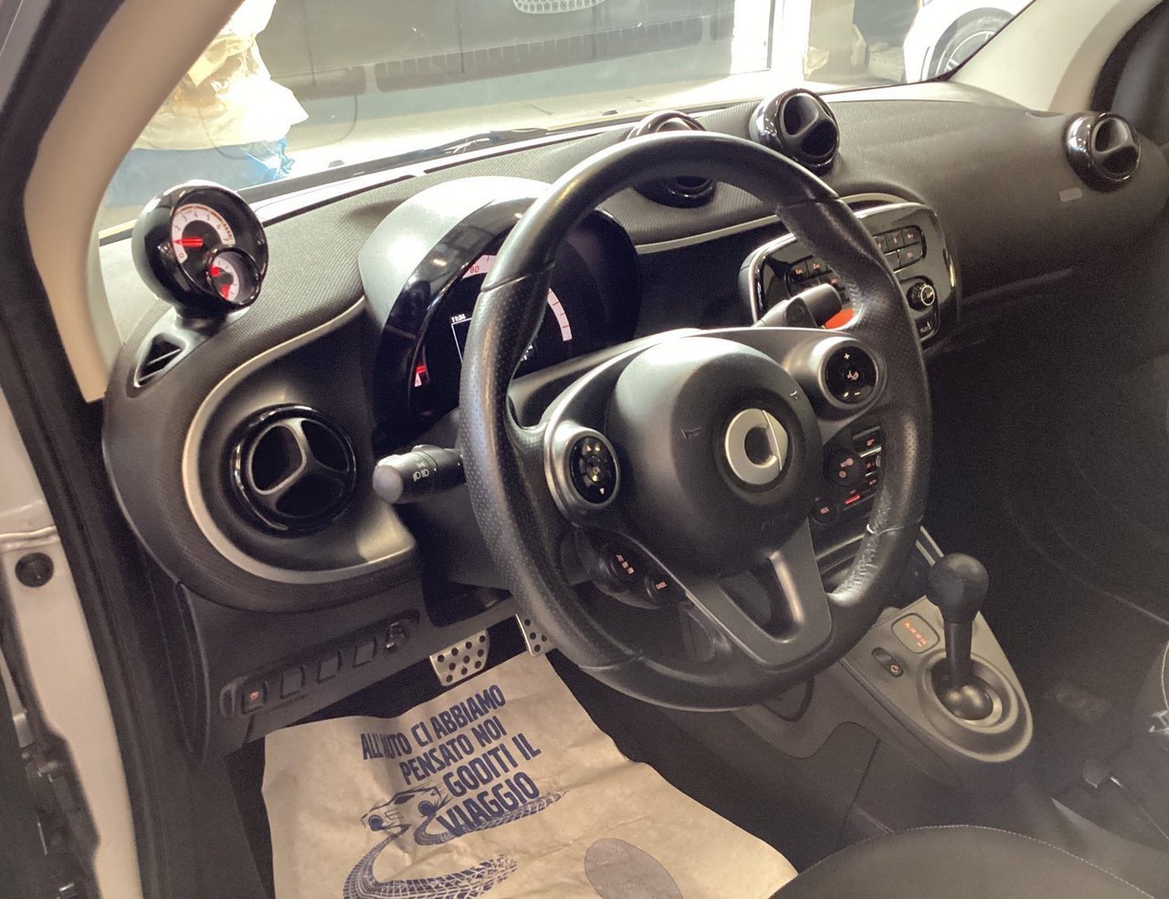 Fortwo Cabrio 1.0 Passion 71cv twinamic my18 - Certified