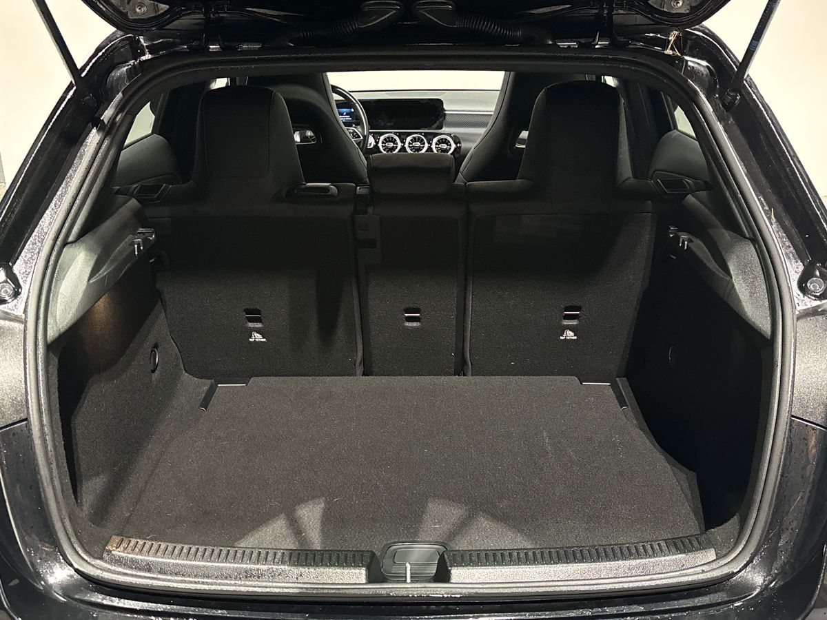 A 180 d Progressive Advanced Plus auto - Certified