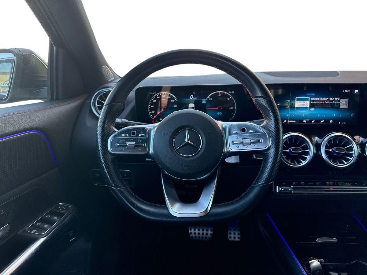 EQA 300 Premium 4matic - Certified