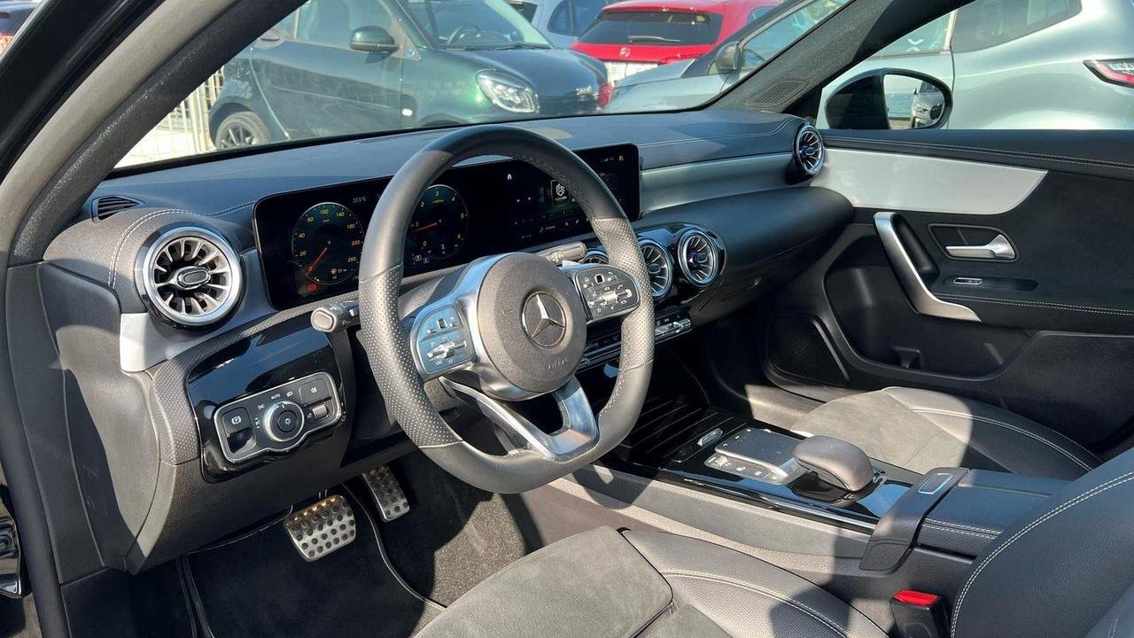 A 180 d Premium Night edition auto - Certified