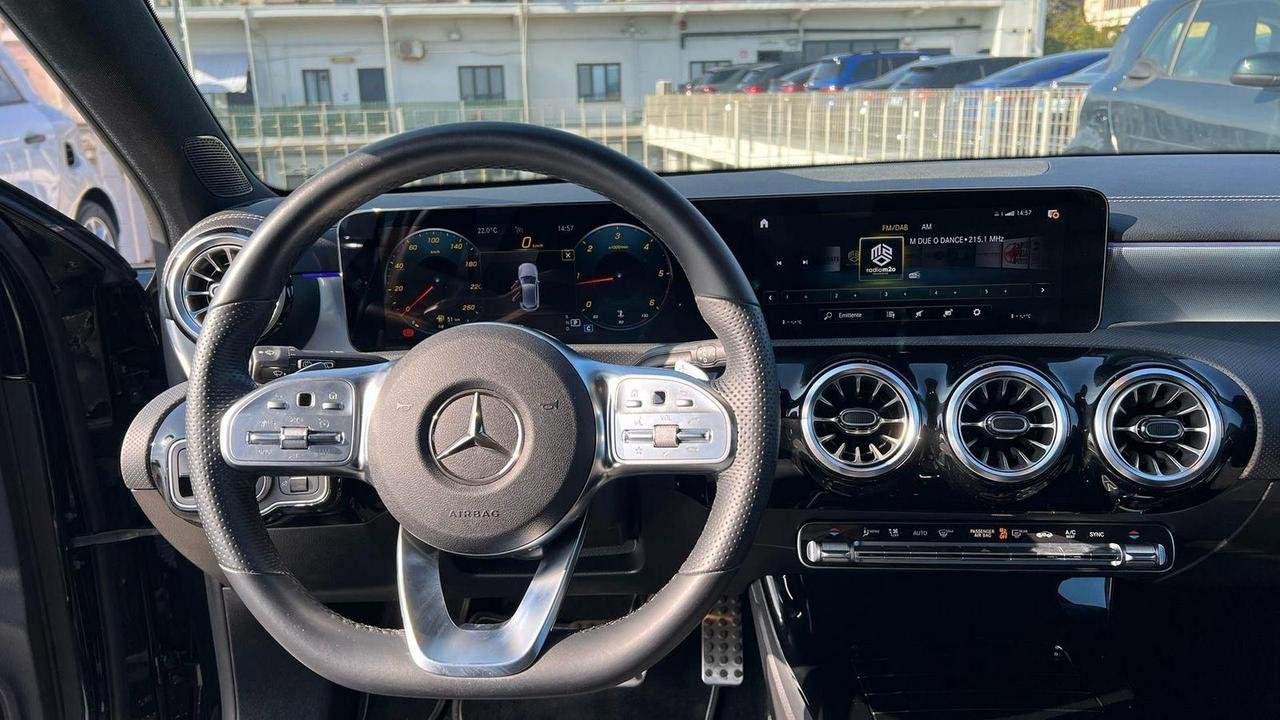 A 180 d Premium Night edition auto - Certified