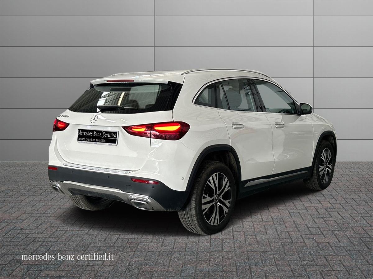 GLA 180 d Progressive Advanced Plus auto - Certified
