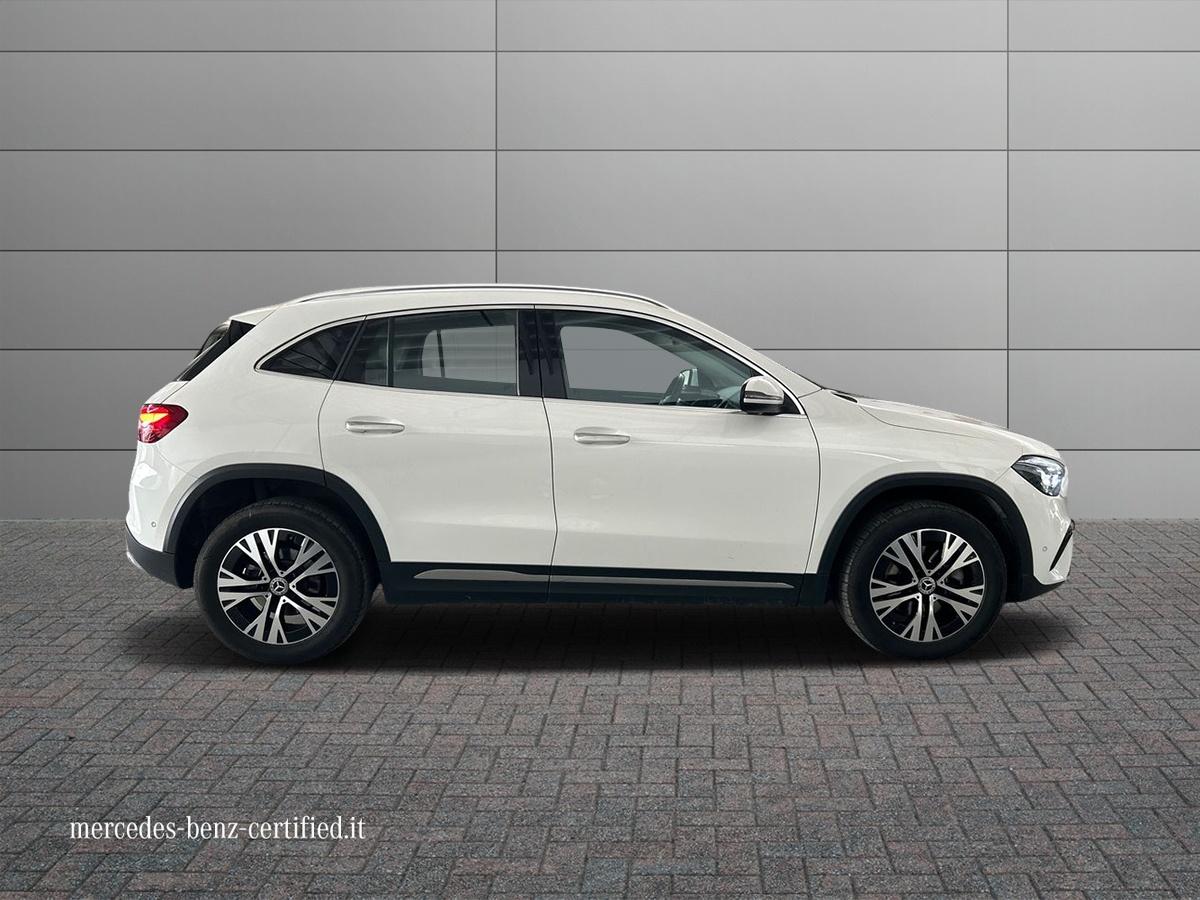 GLA 180 d Progressive Advanced Plus auto - Certified