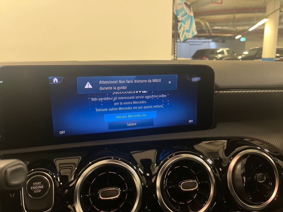 A 250 e phev Progressive Advanced auto - Certified