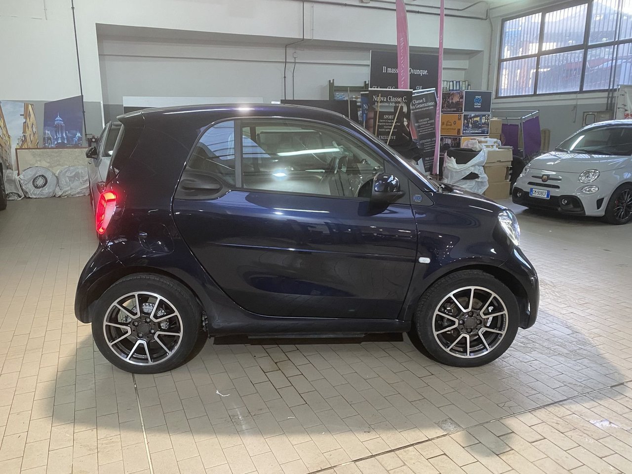 Fortwo eq Parisblue Prime 22kW - Certified