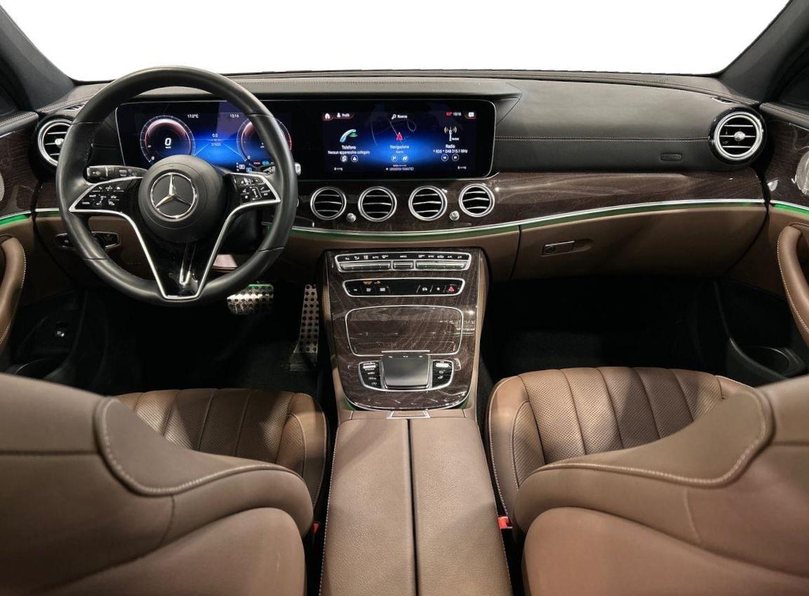 E SW All-Terrain 220 d mhev Premium Plus 4matic au - Certified