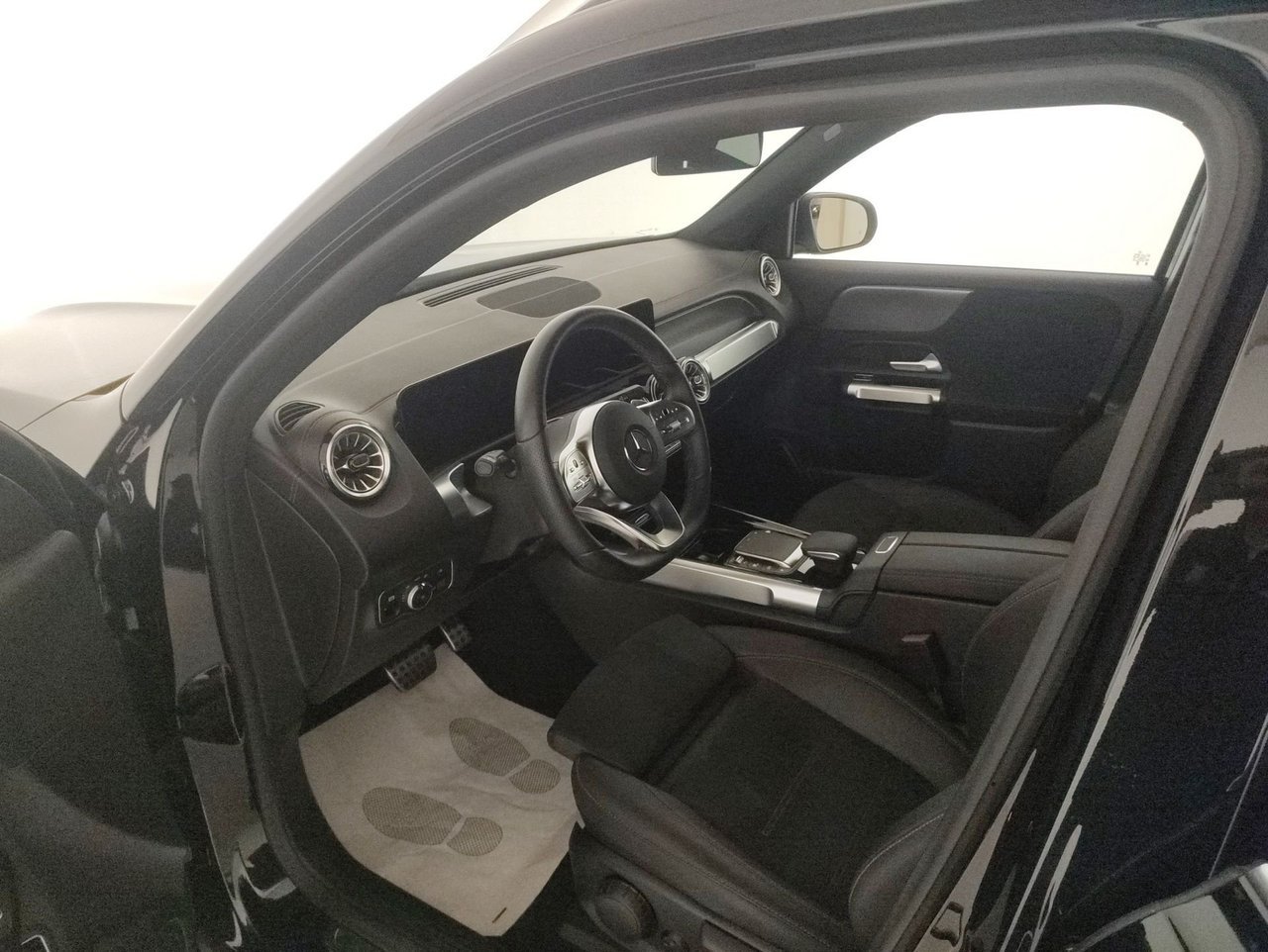 EQB 250 Premium - Certified
