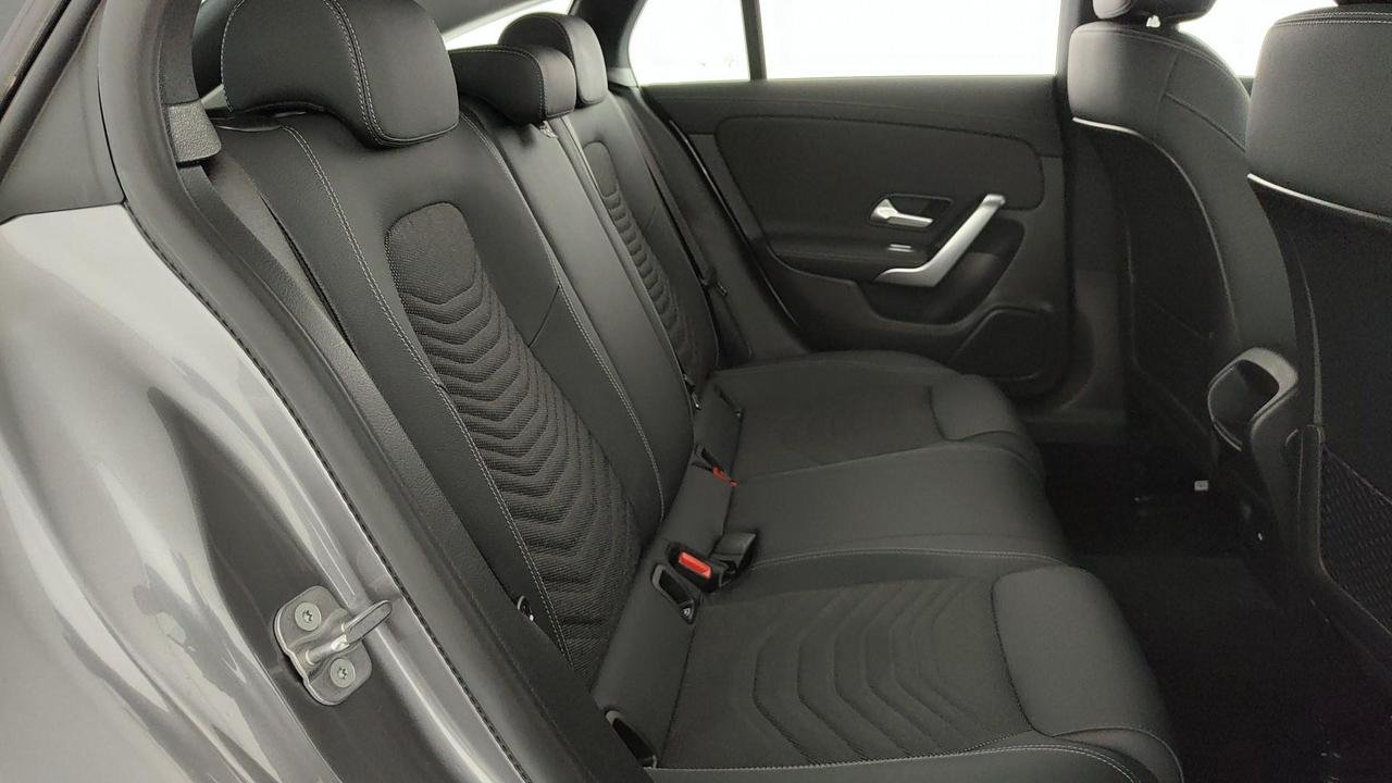 CLA Shooting Brake 180 d Progressive Advanced auto - Certified