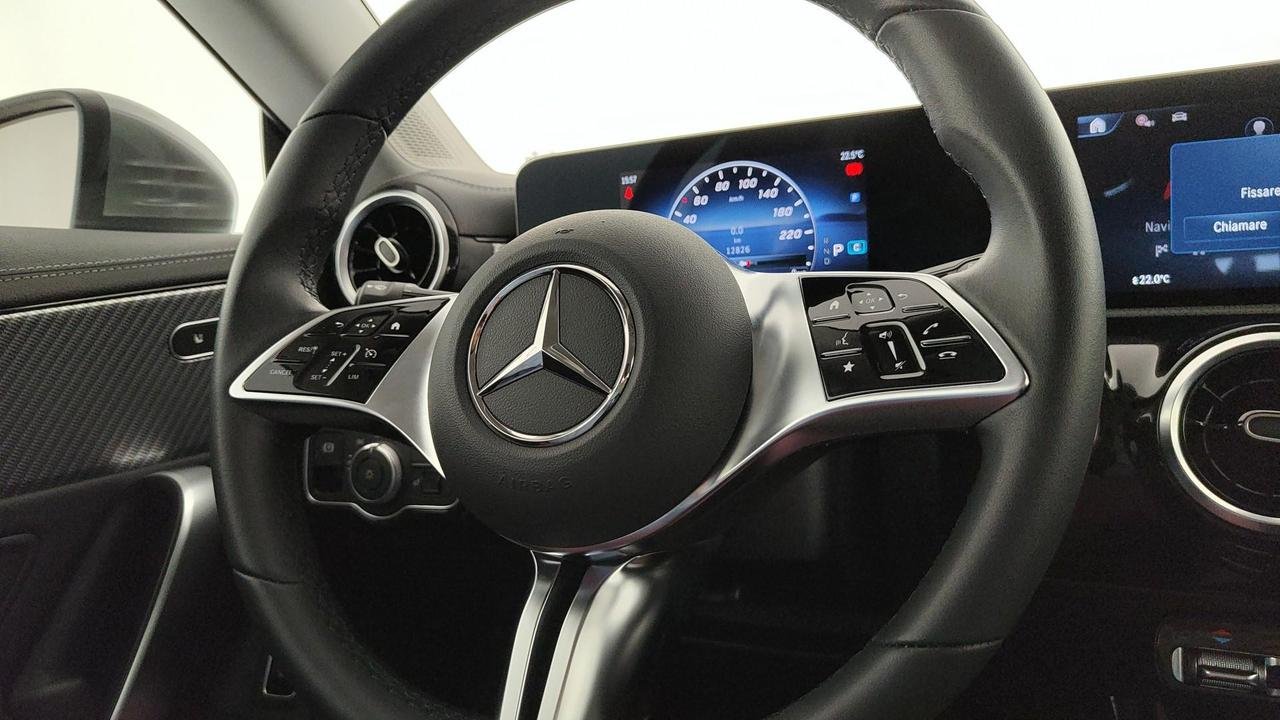 CLA Shooting Brake 180 d Progressive Advanced auto - Certified