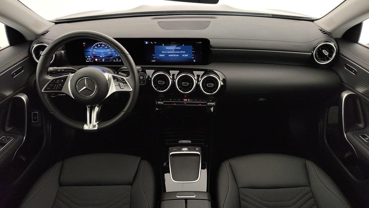 CLA Shooting Brake 180 d Progressive Advanced auto - Certified