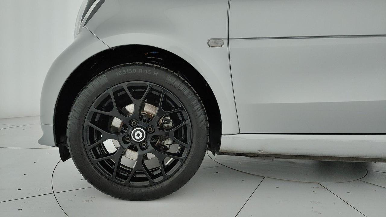 Fortwo 1.0 Passion 71cv twinamic my18 - Certified