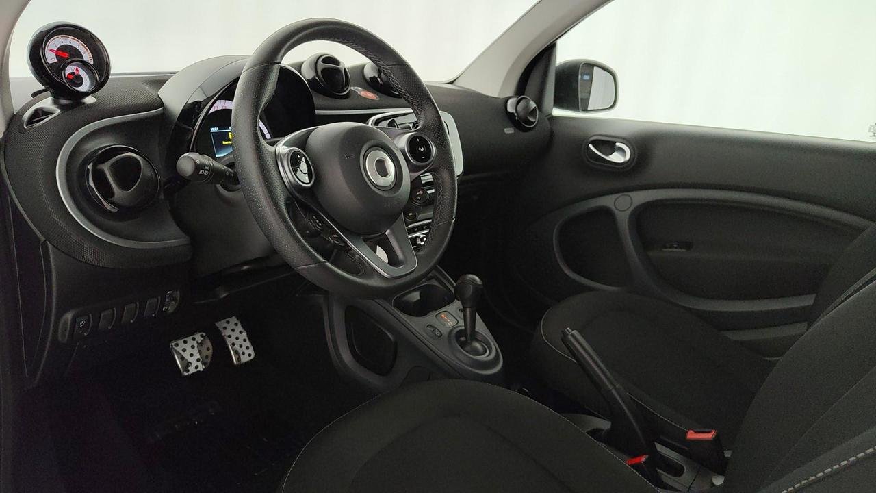 Fortwo 1.0 Passion 71cv twinamic my18 - Certified