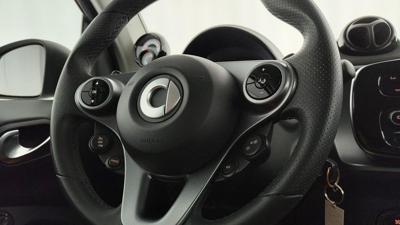 Fortwo 1.0 Passion 71cv twinamic my18 - Certified