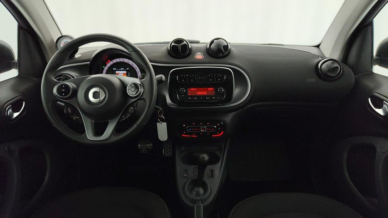 Fortwo 1.0 Passion 71cv twinamic my18 - Certified