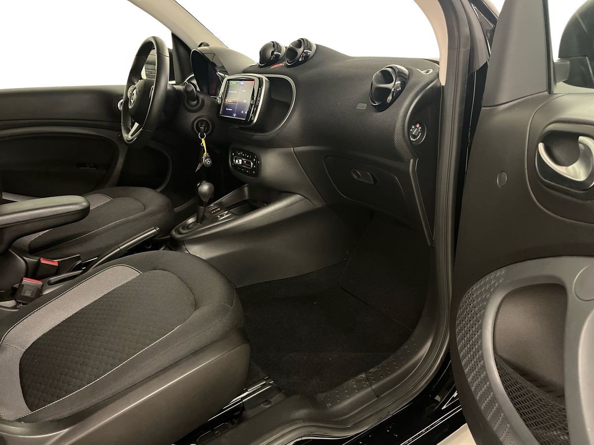 Fortwo Cabrio eq Passion 4,6kW - Certified