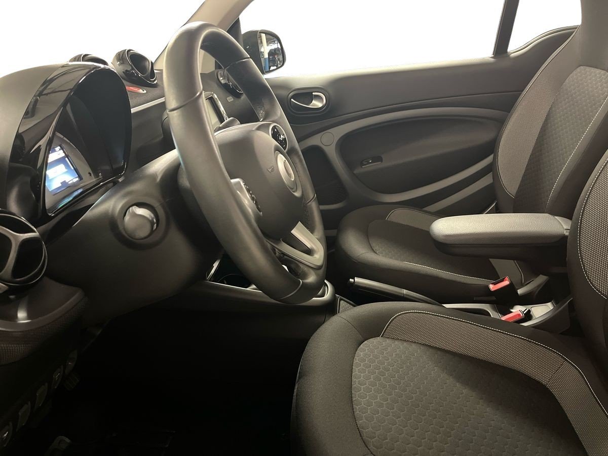 Fortwo Cabrio eq Passion 4,6kW - Certified