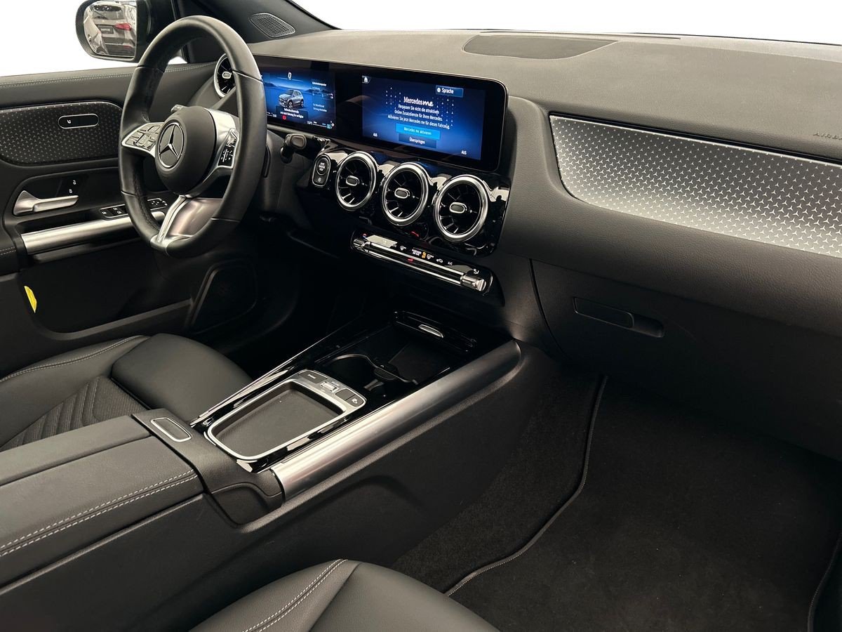 GLA 180 Progressive Advanced auto - Certified