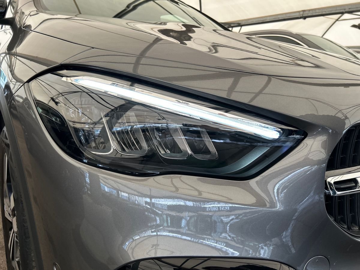 GLA 180 Progressive Advanced auto - Certified
