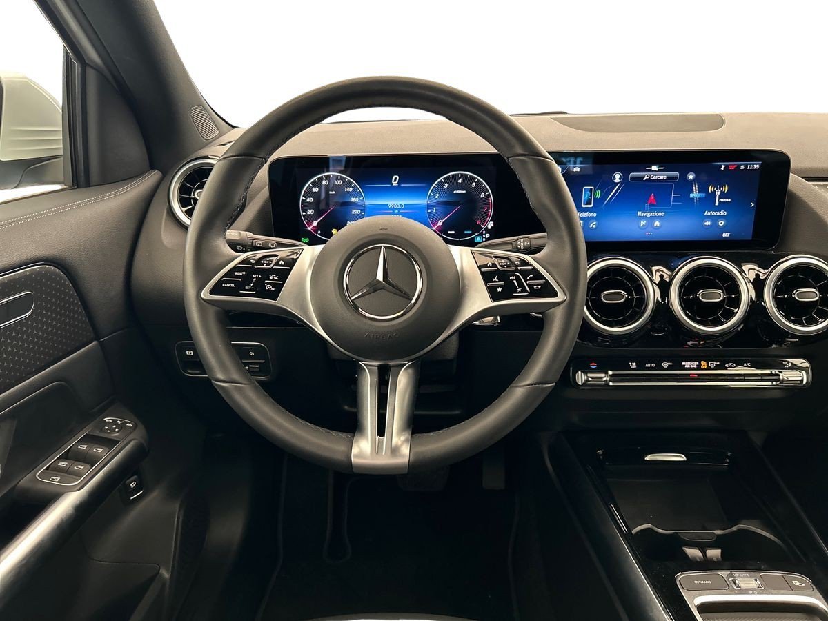 GLA 180 Progressive Advanced auto - Certified