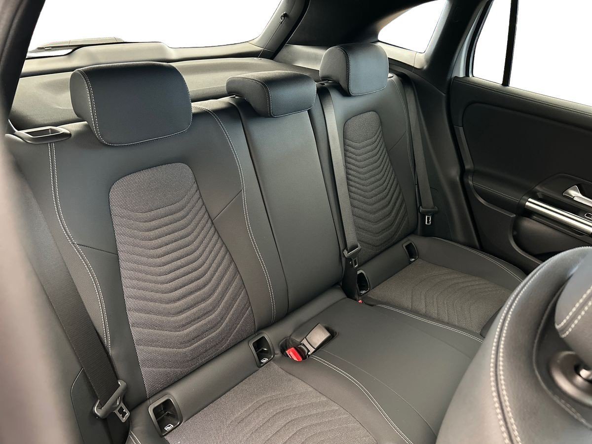 GLA 180 Progressive Advanced auto - Certified