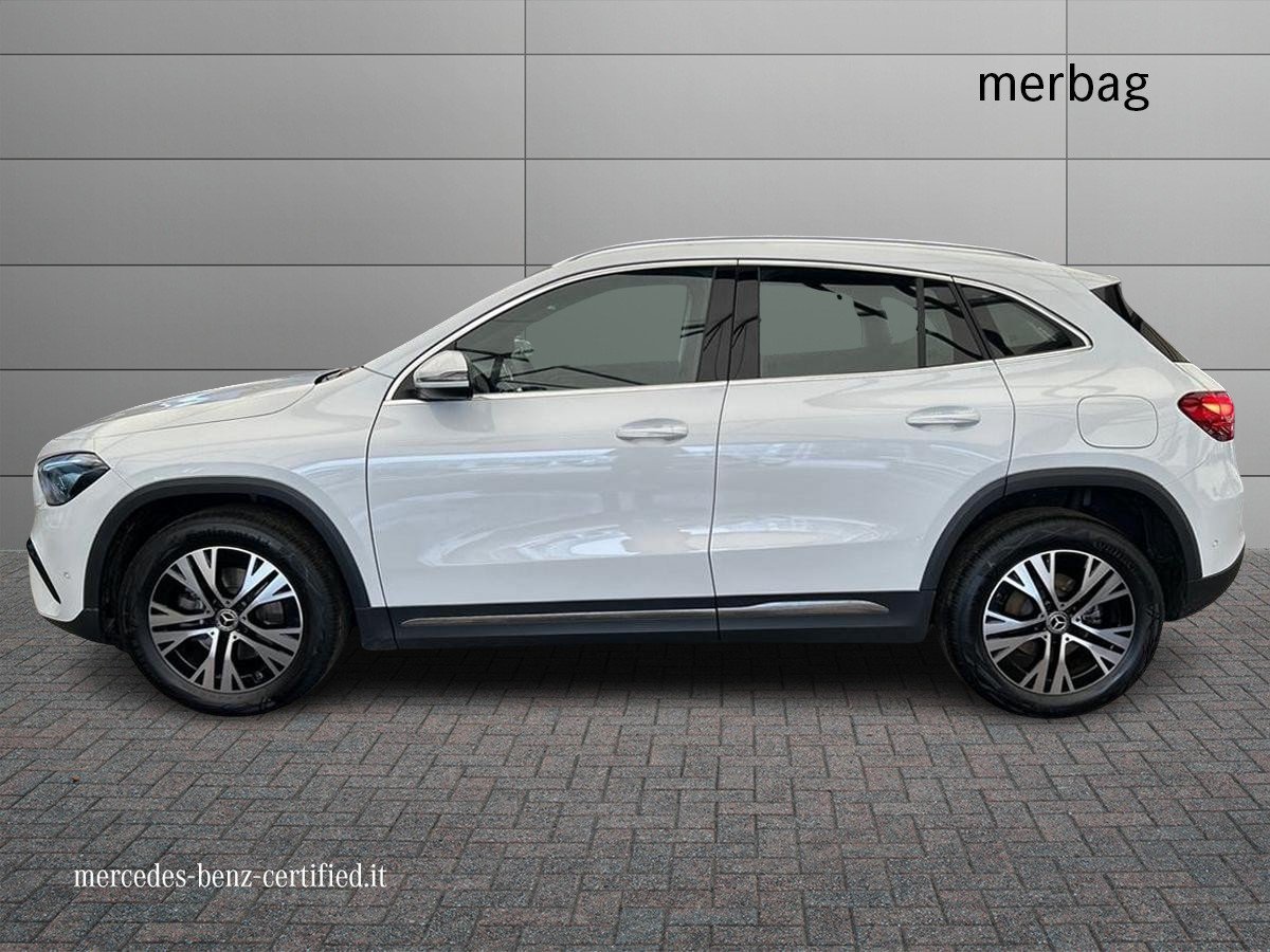 GLA 180 Progressive Advanced auto - Certified