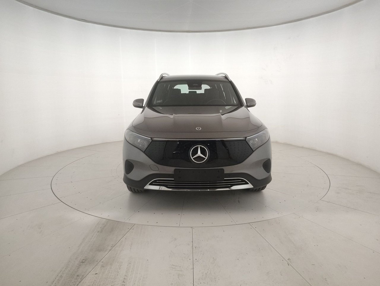 EQB 300 Progressive Advanced 4matic - Certified