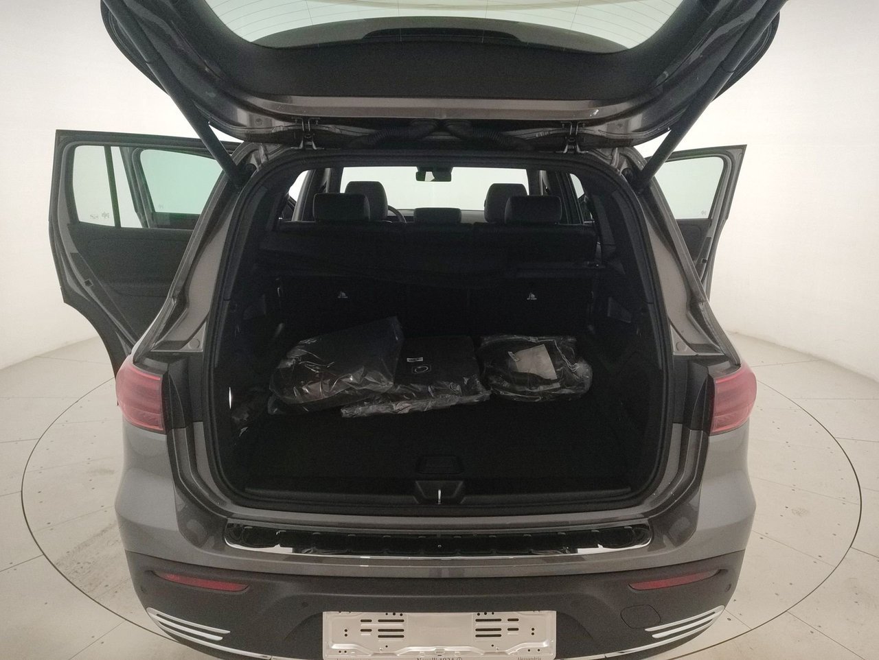 EQB 300 Progressive Advanced 4matic - Certified