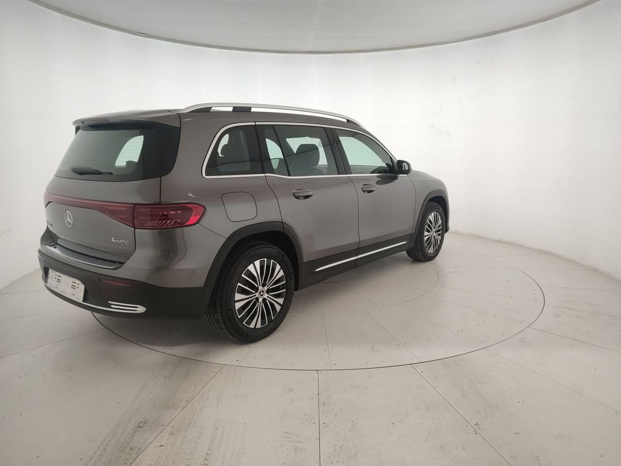 EQB 300 Progressive Advanced 4matic - Certified