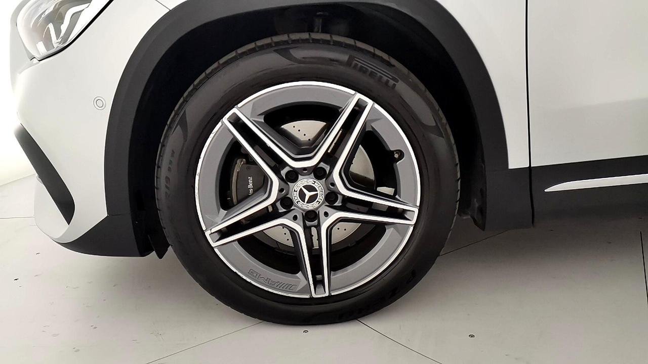 GLA 200 d Premium auto - Certified