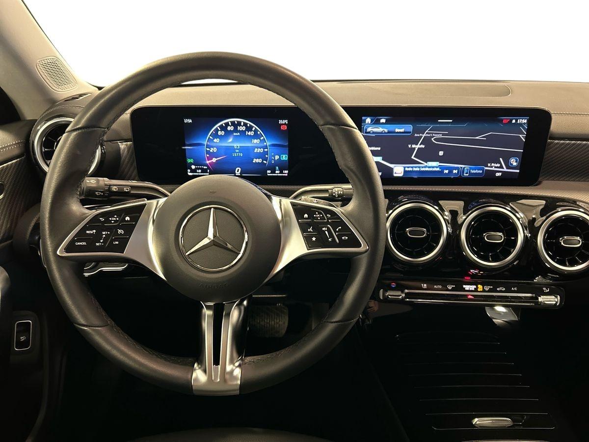 CLA Shooting Brake 180 d Progressive Advanced auto - Certified