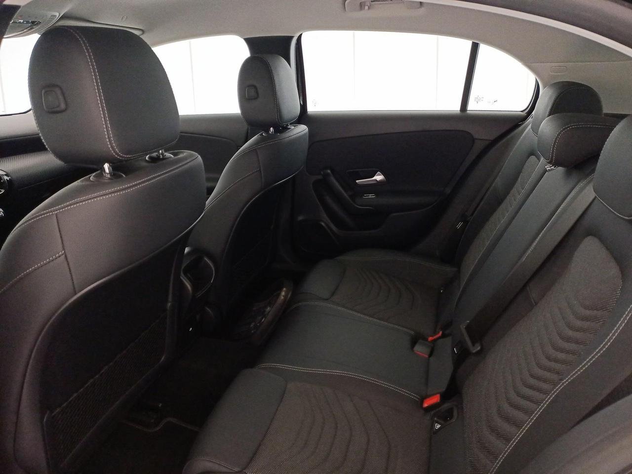 A 180 d Advanced auto - Certified