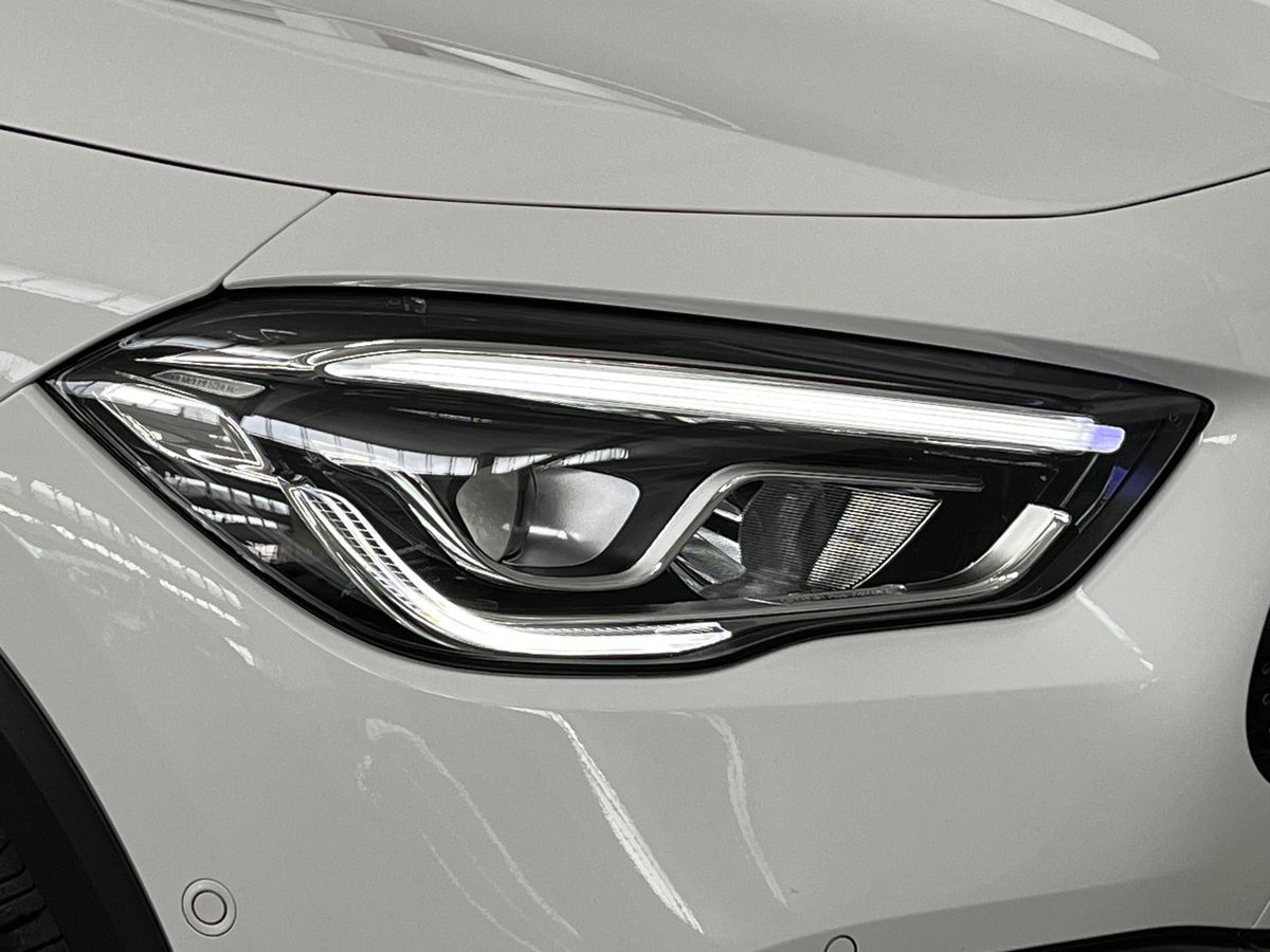 GLA 180 d Premium auto - Certified