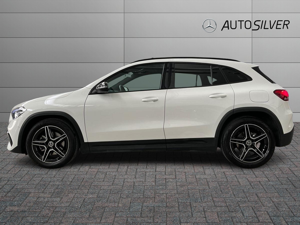 GLA 180 d Premium auto - Certified