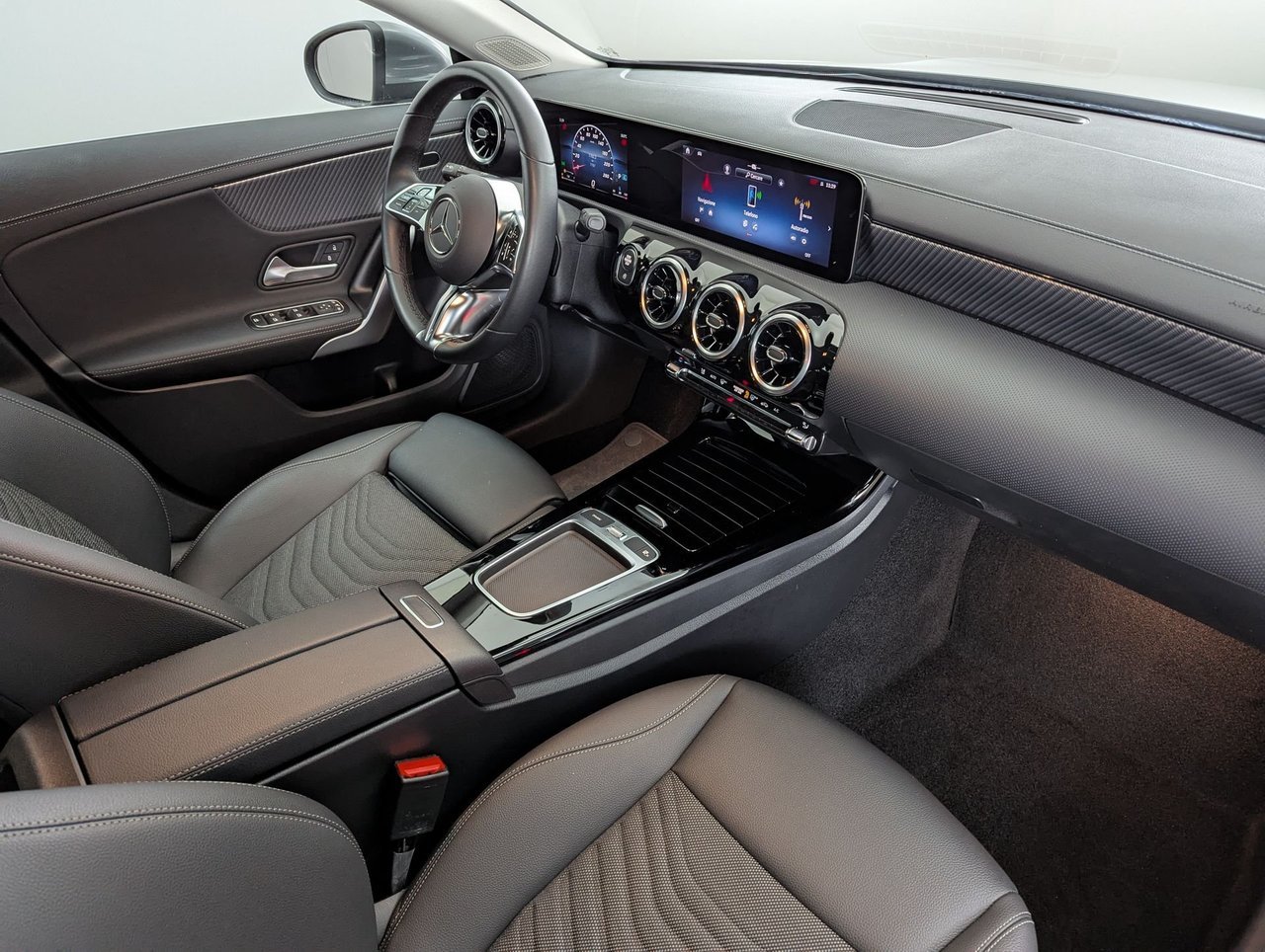 CLA Shooting Brake 180 d Progressive Advanced auto - Certified