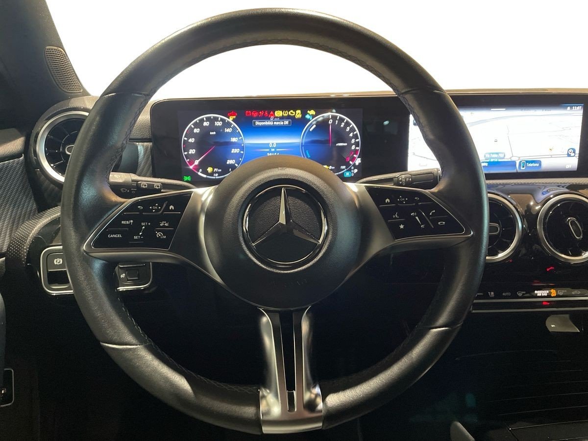 A 250 e phev Progressive Advanced auto - Certified